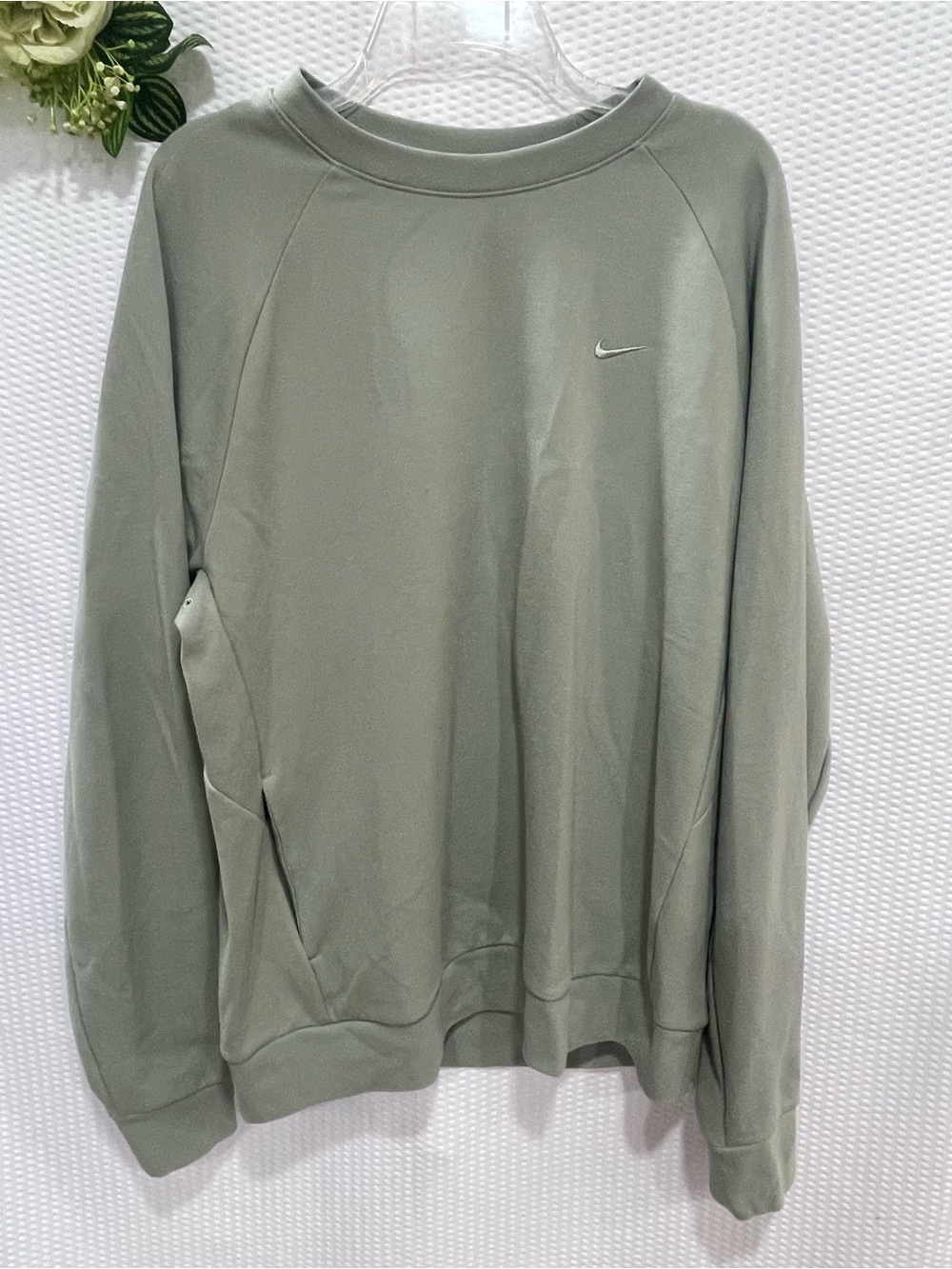 Nike Men's Sage Green Crewneck Sweatshirt